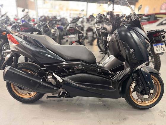 YAMAHA XMAX ABS YAMAHA XMAX ABS